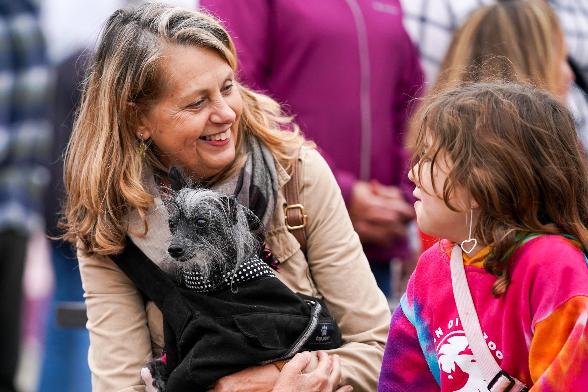 woman and kid talking