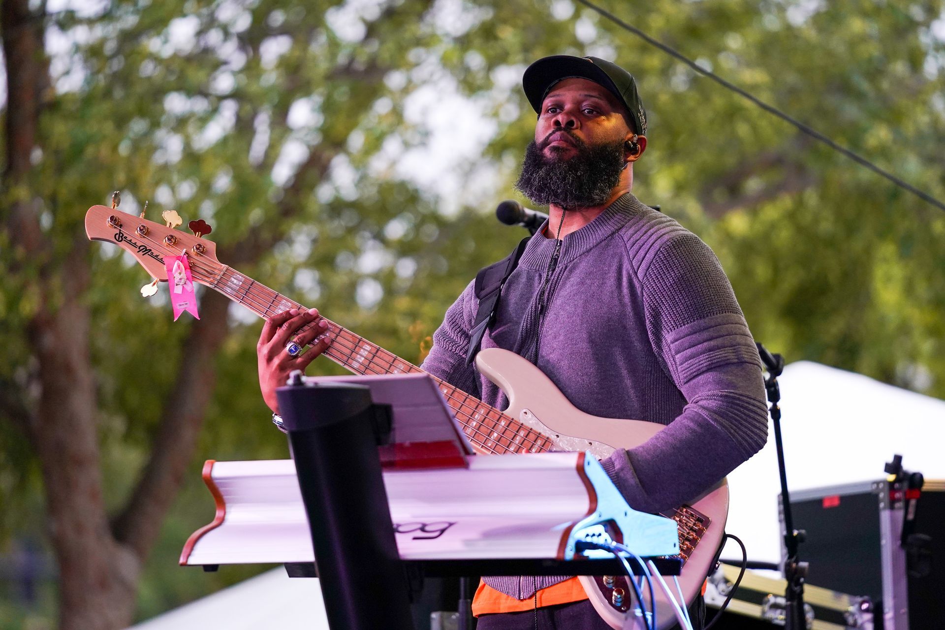 man playing a guitart