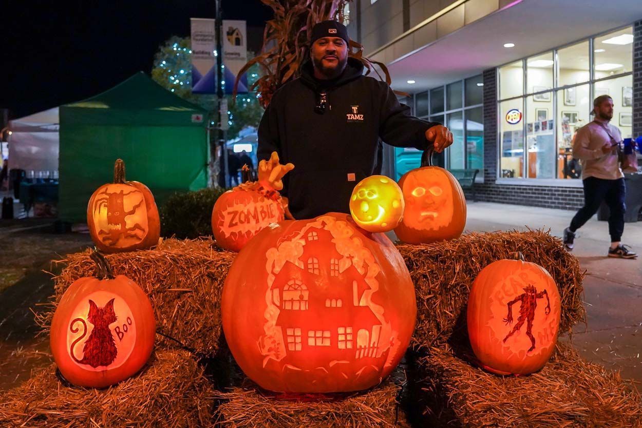 Pumpkin with cat designs