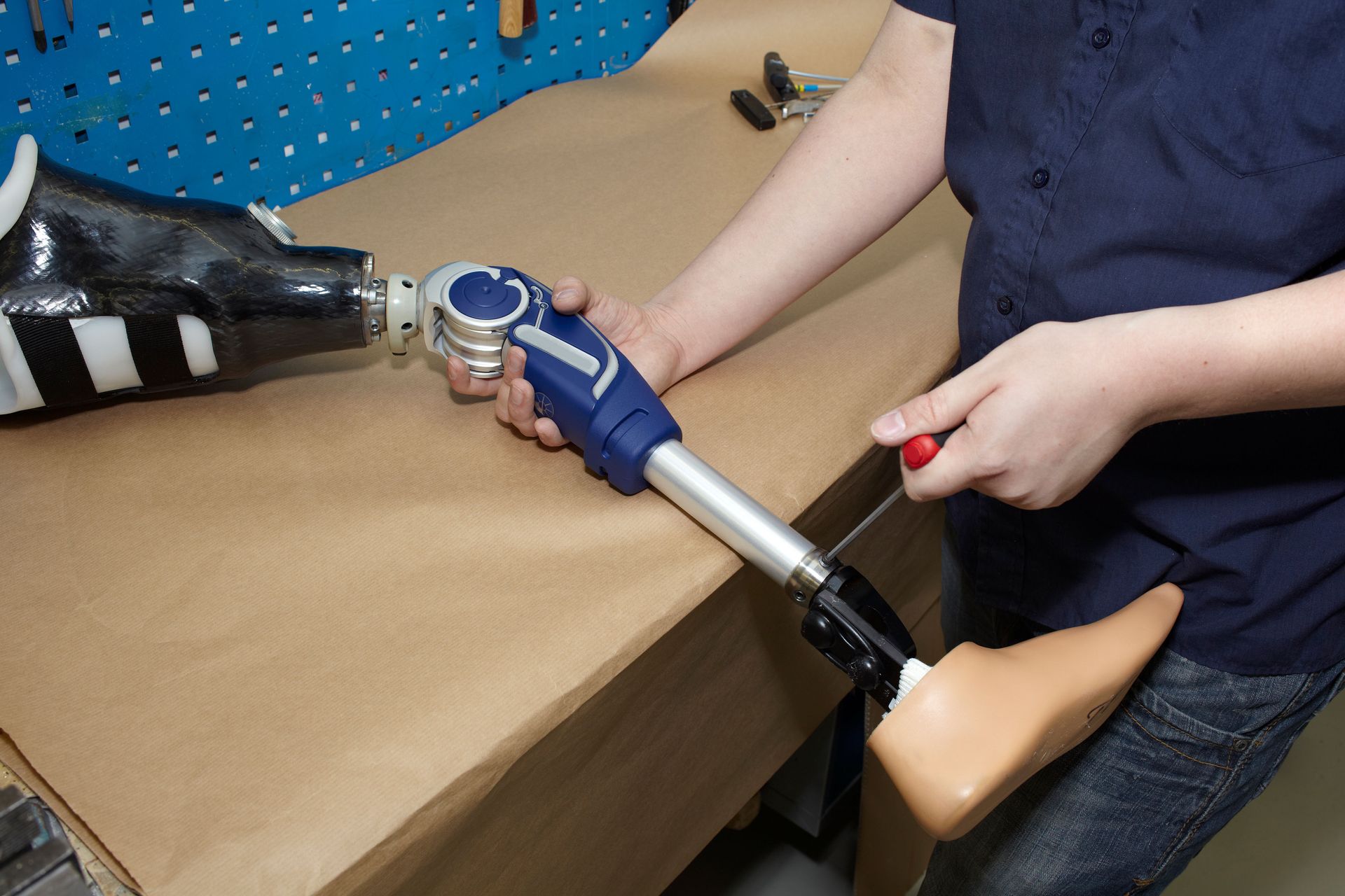 artificial leg service