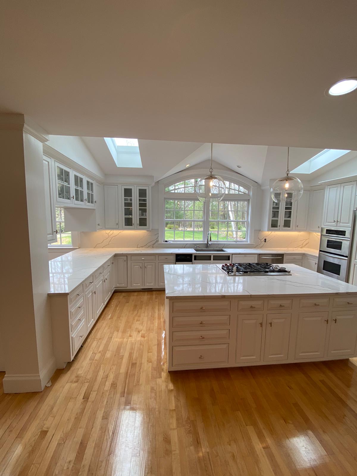 kitchen with kitchen cabinets