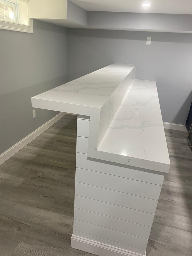 Quartz bar counter