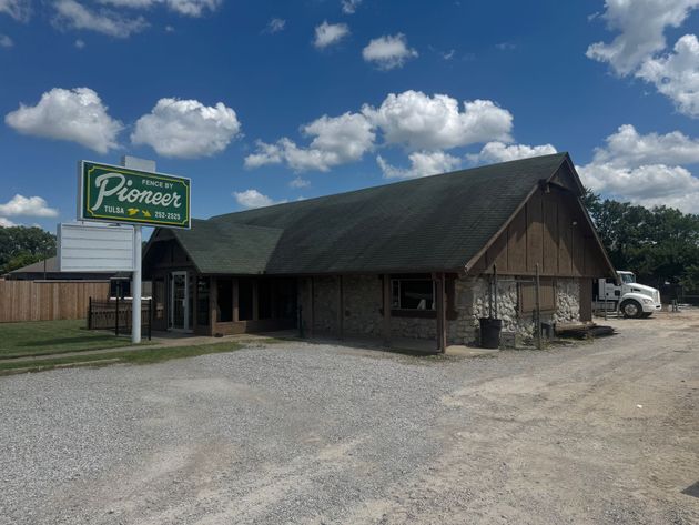 Pioneer Fence Co