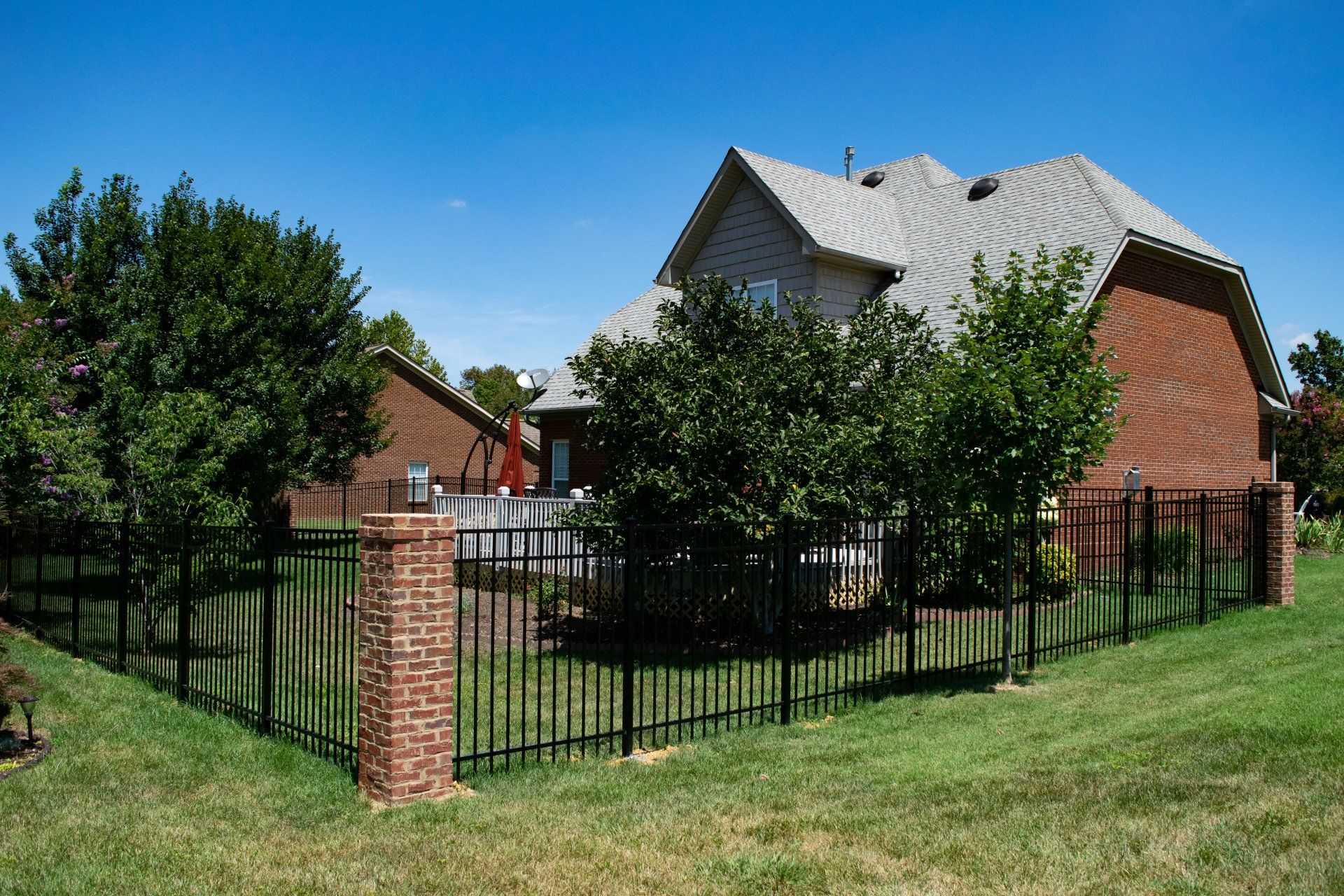 Fencing Company Lenoir City TN Fence & Gates Services Maryville