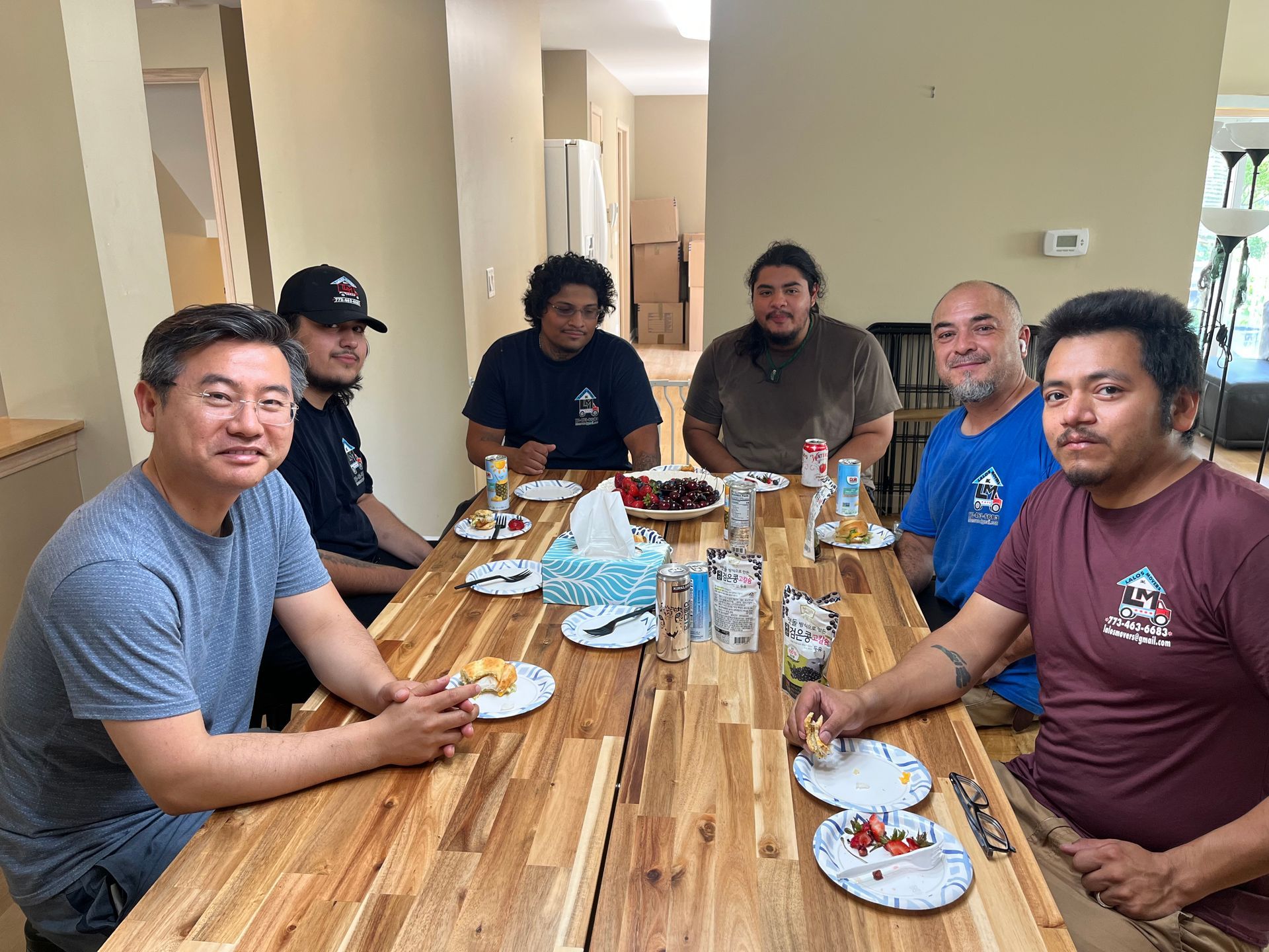 Moving service team #1