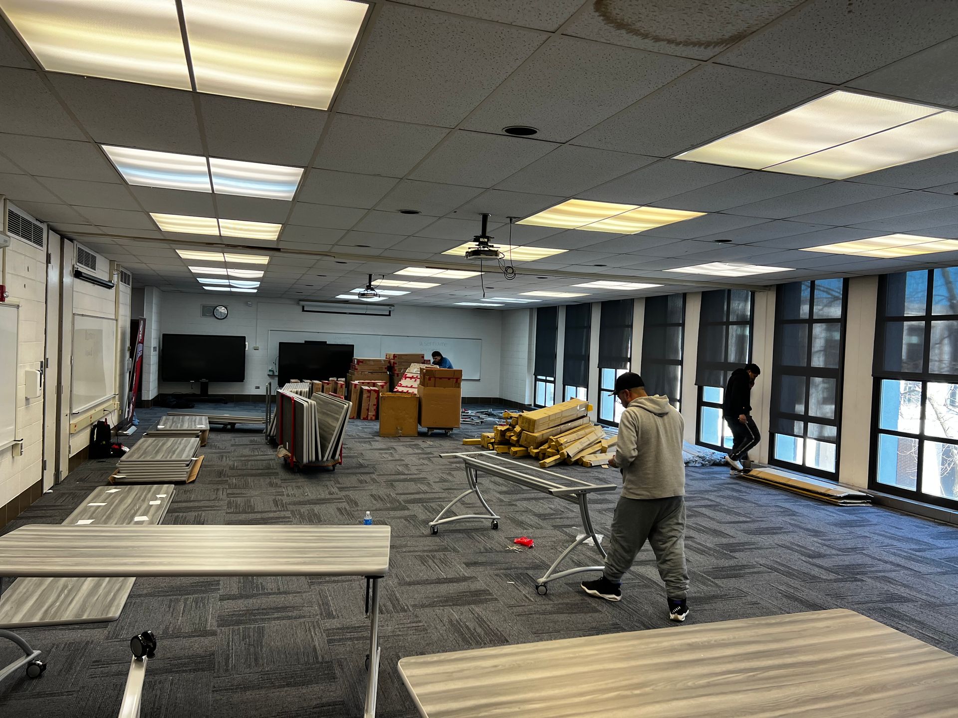 Commercial packing service