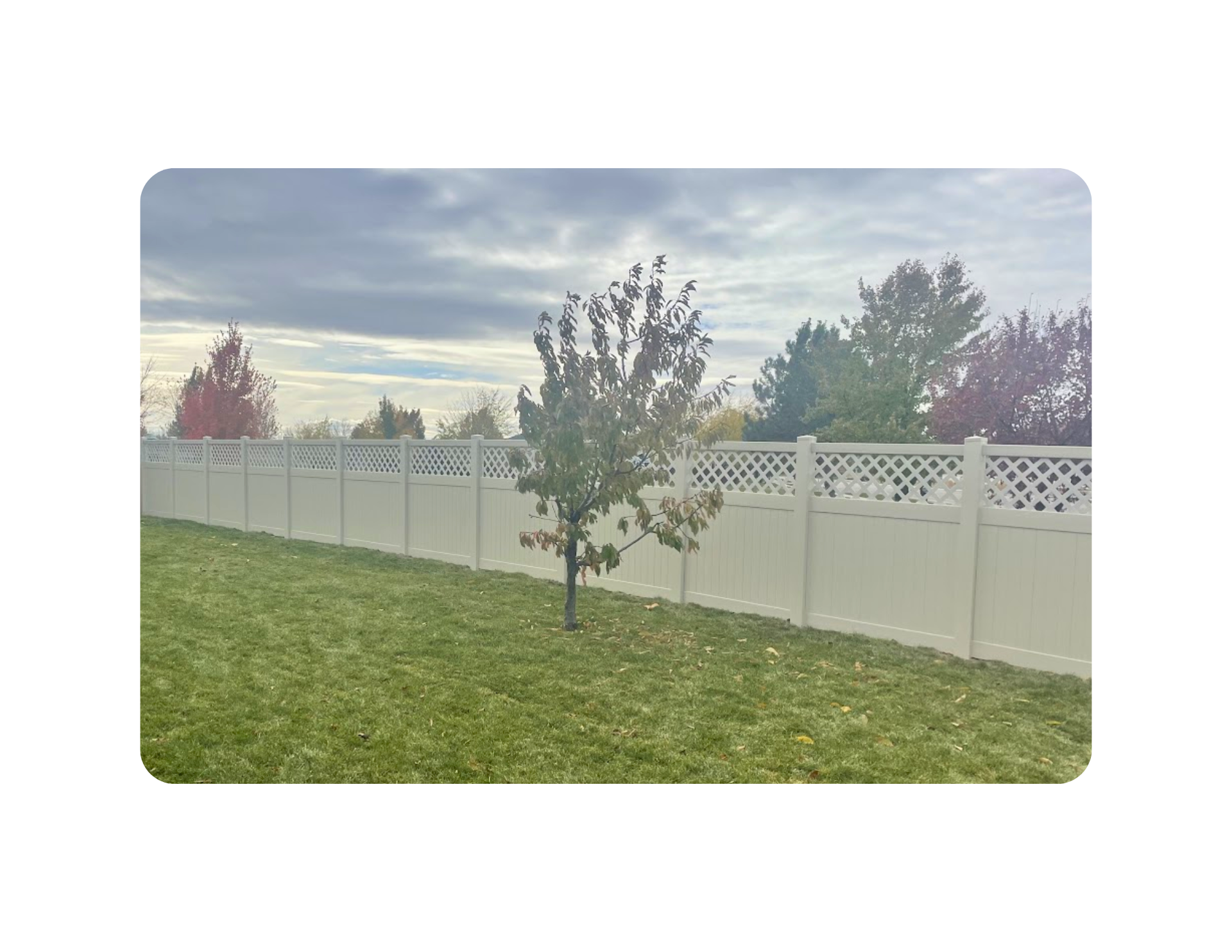 Vinyl fence
