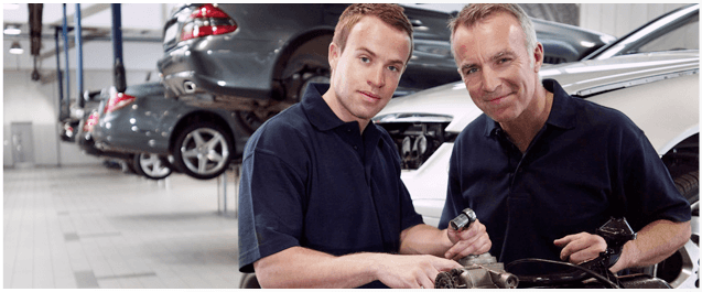 Auto repair mechanics