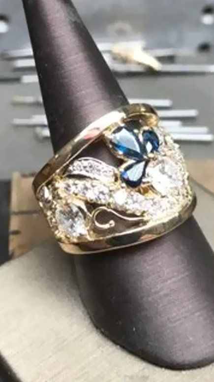 Extravagant jewelry