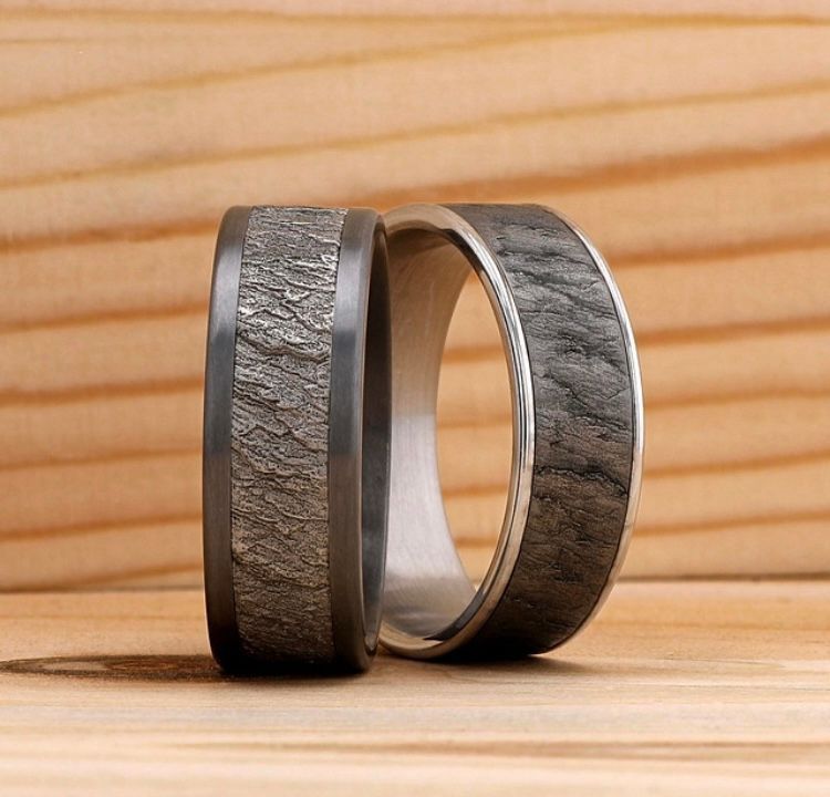 wedding band with beautiful details