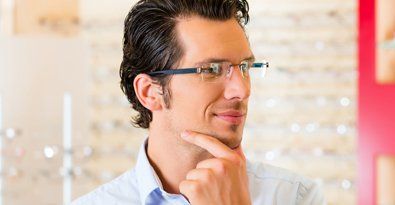 Man wearing an eye glasses