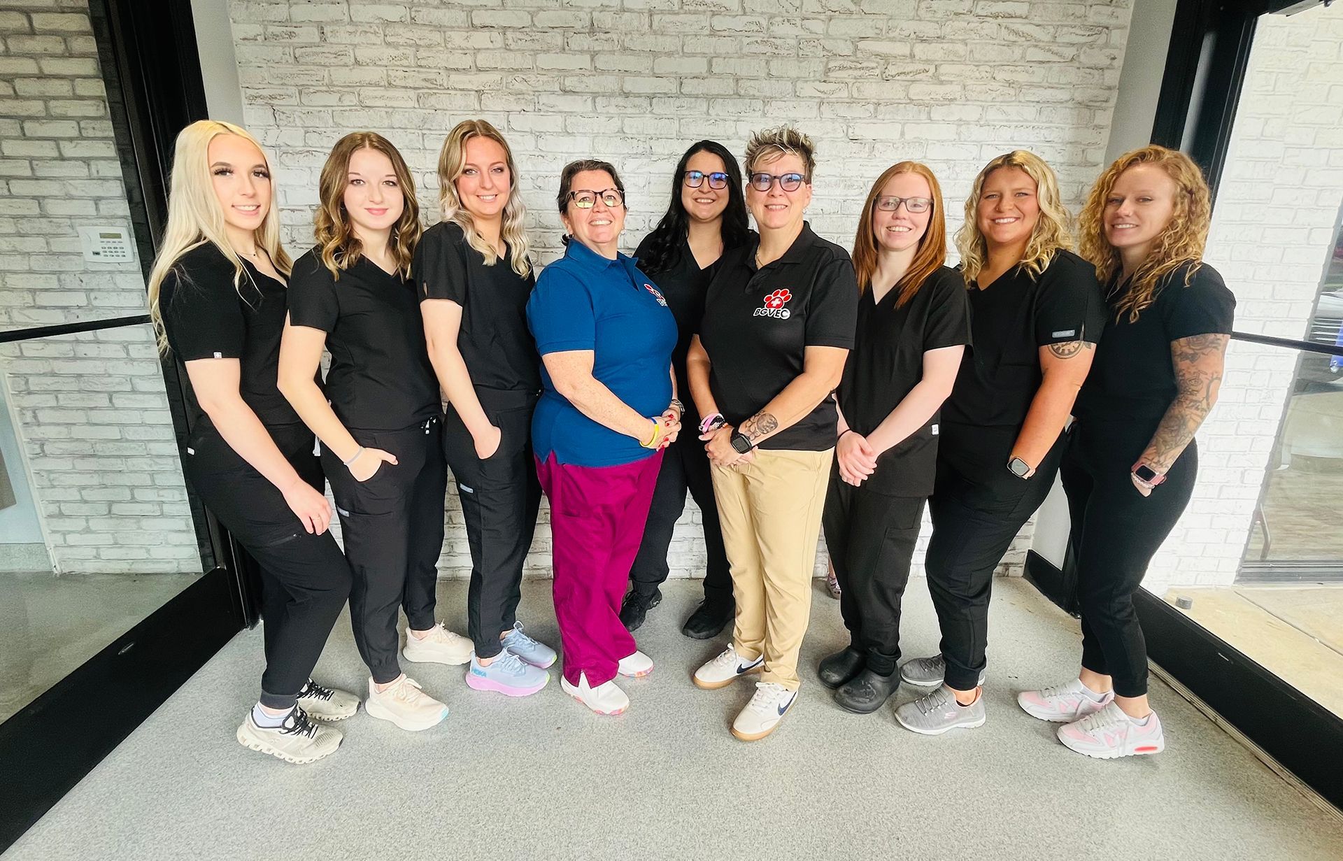The team of Bowling Green Veterinary Emergency Clinic