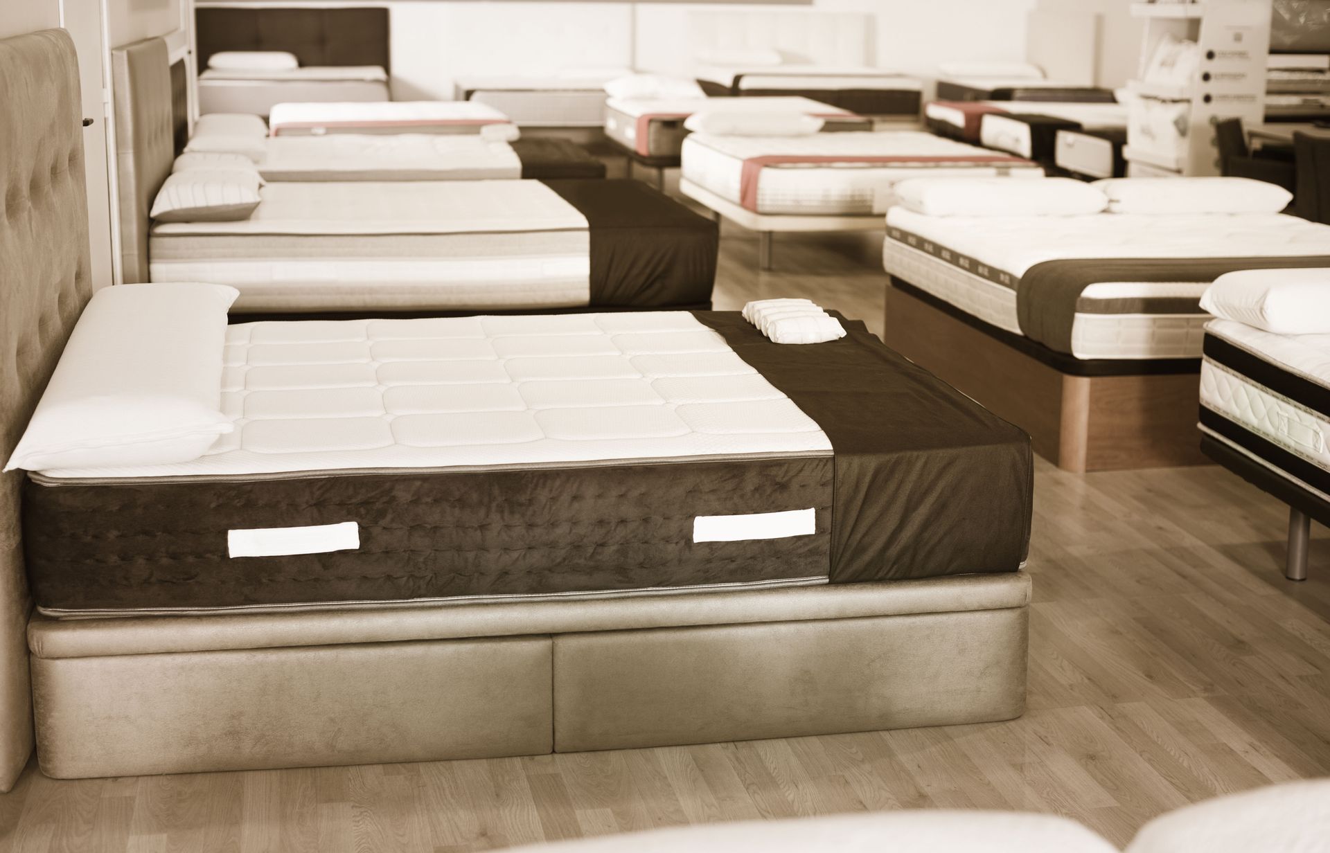 Seams to Fit Home