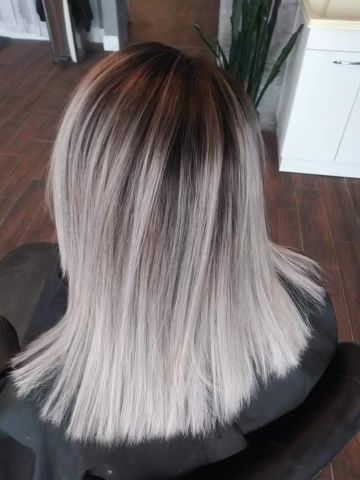 Colors and highlights hair