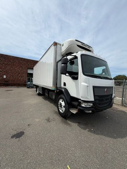 STR Truck & Heavy Equipment Paint Shop