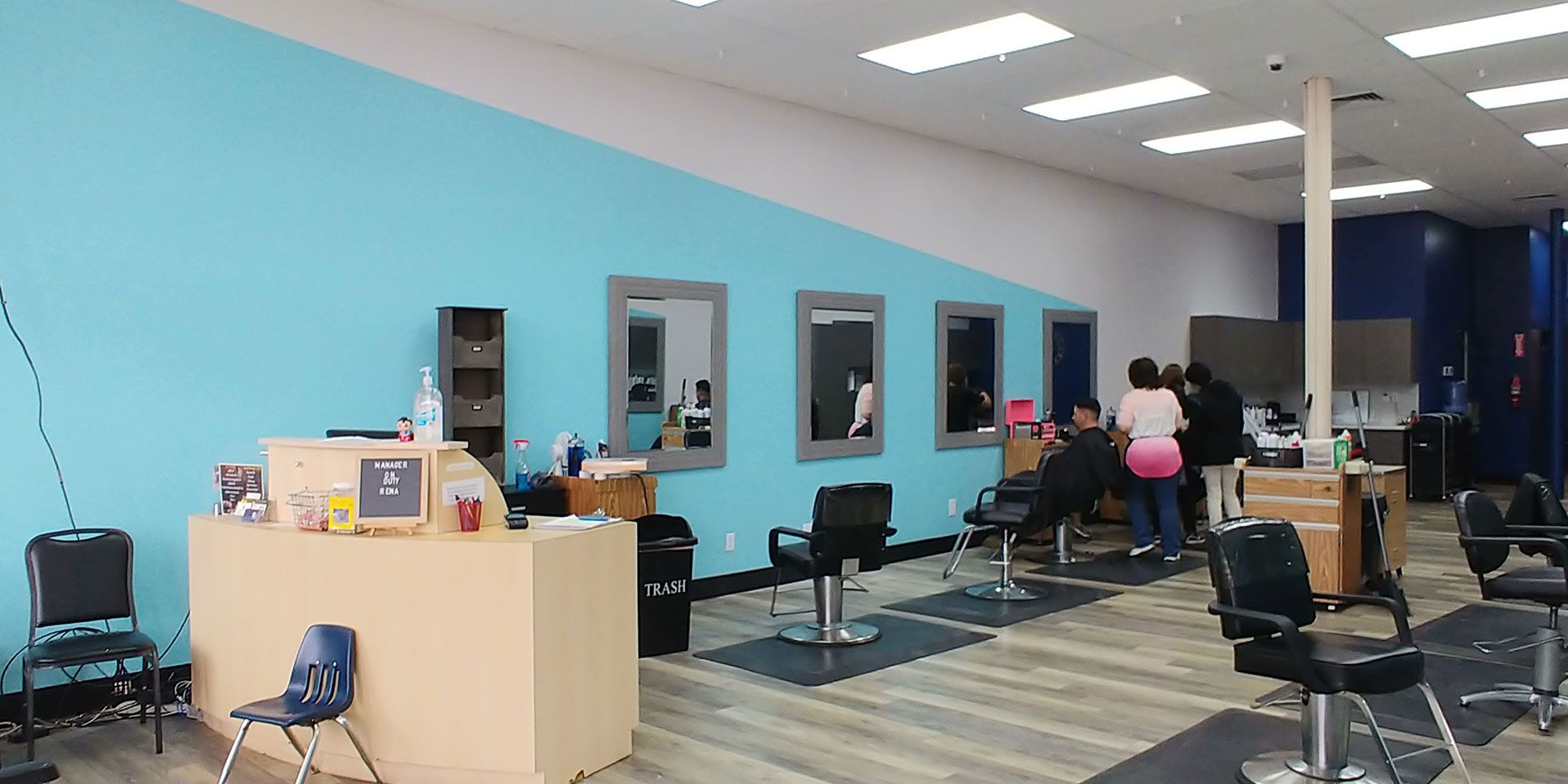 Left side of the salon
