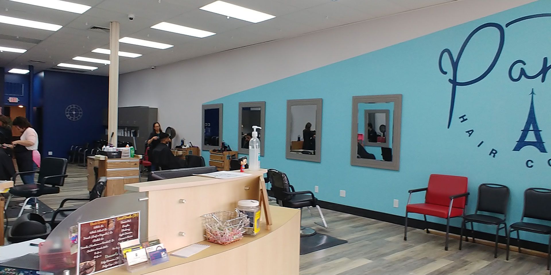 Right side of the salon