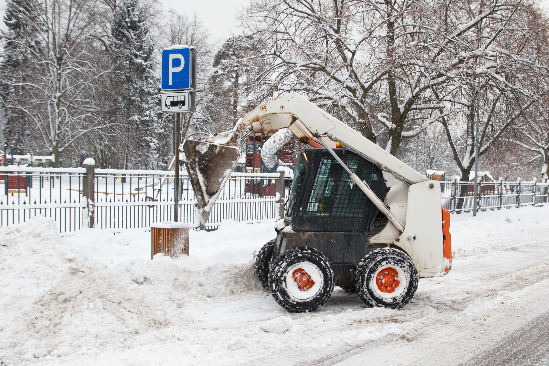 commercial snow and ice management