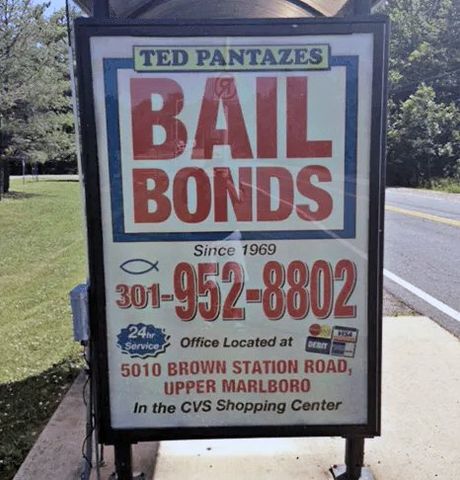 Bail bonds signage