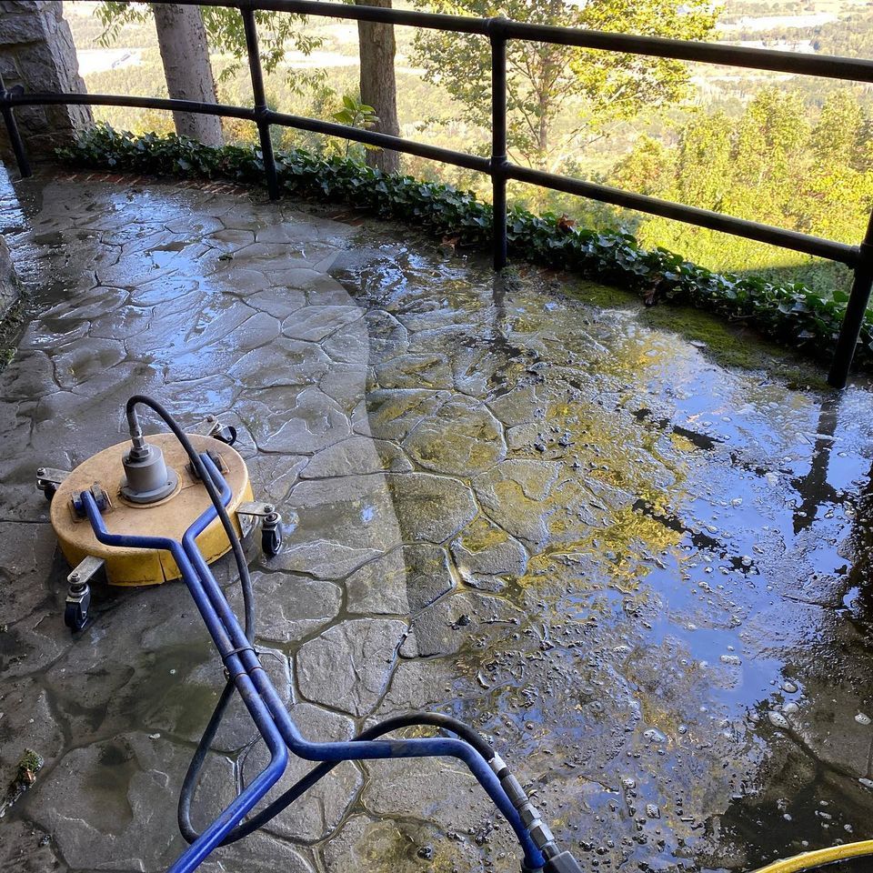 Concrete power washing