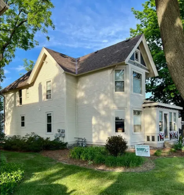 Upscale house with landscape