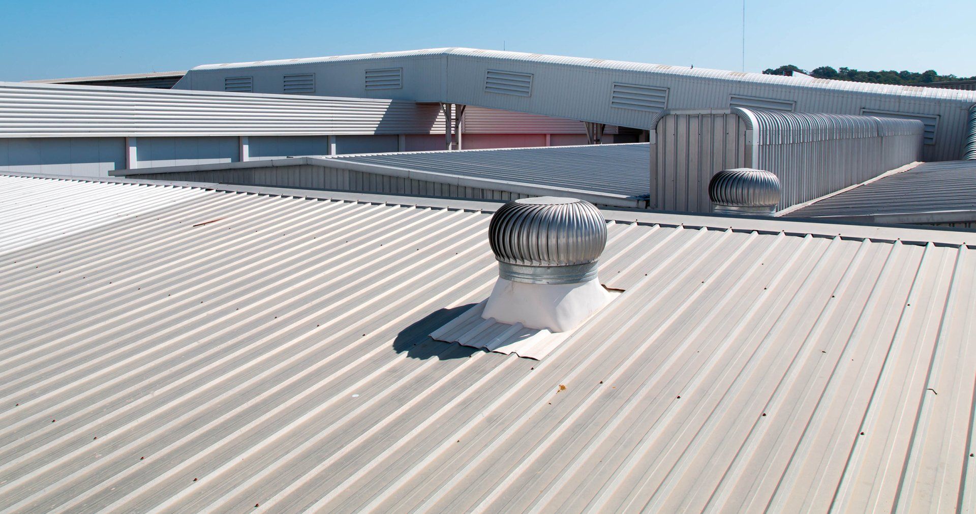 Commercial metal roofing