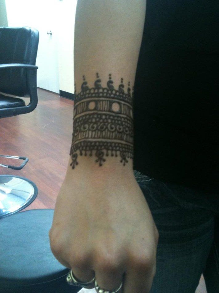 Henna, tattoo