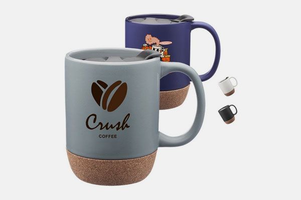 Two coffee mugs with the word crush on them