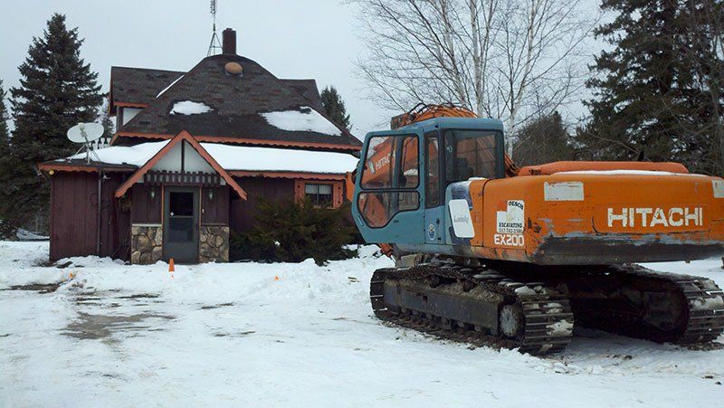 big house and equipment