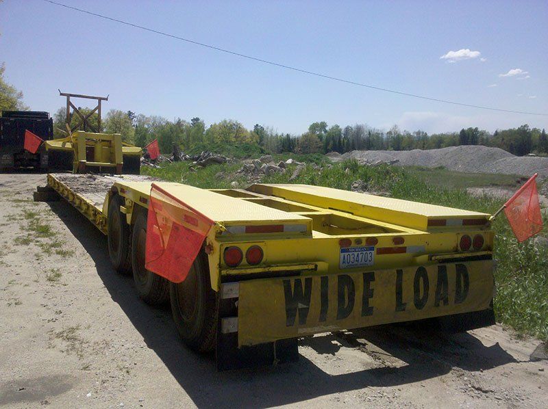 wide load truck