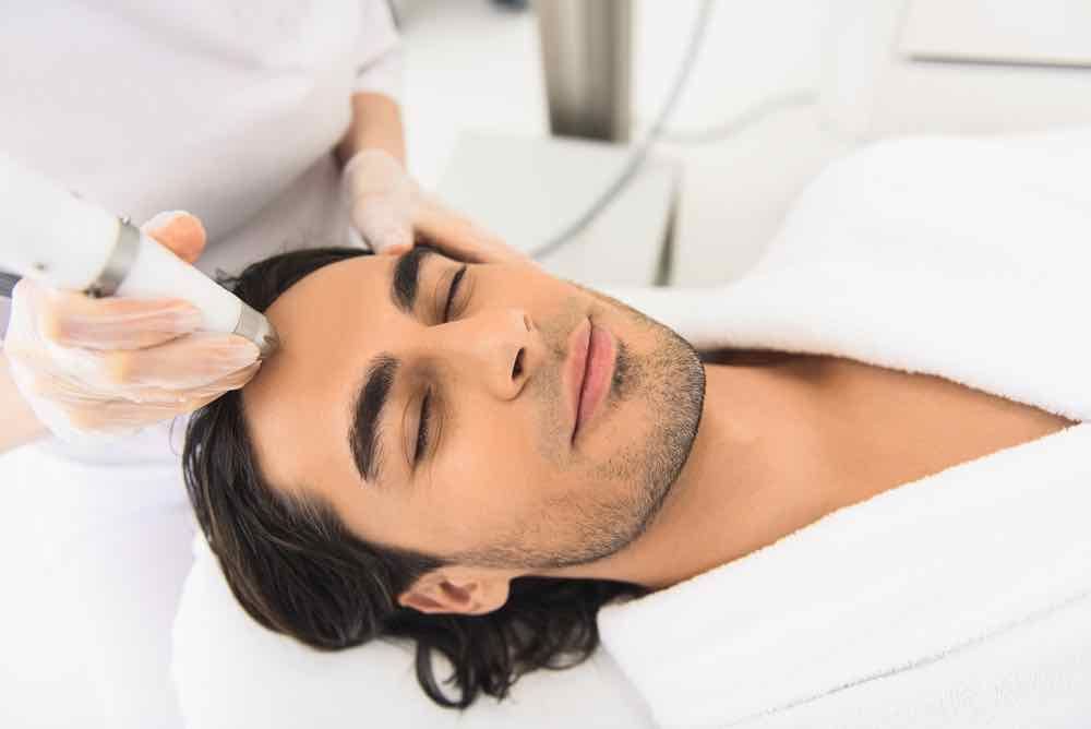 1540 skin resurfacing in men