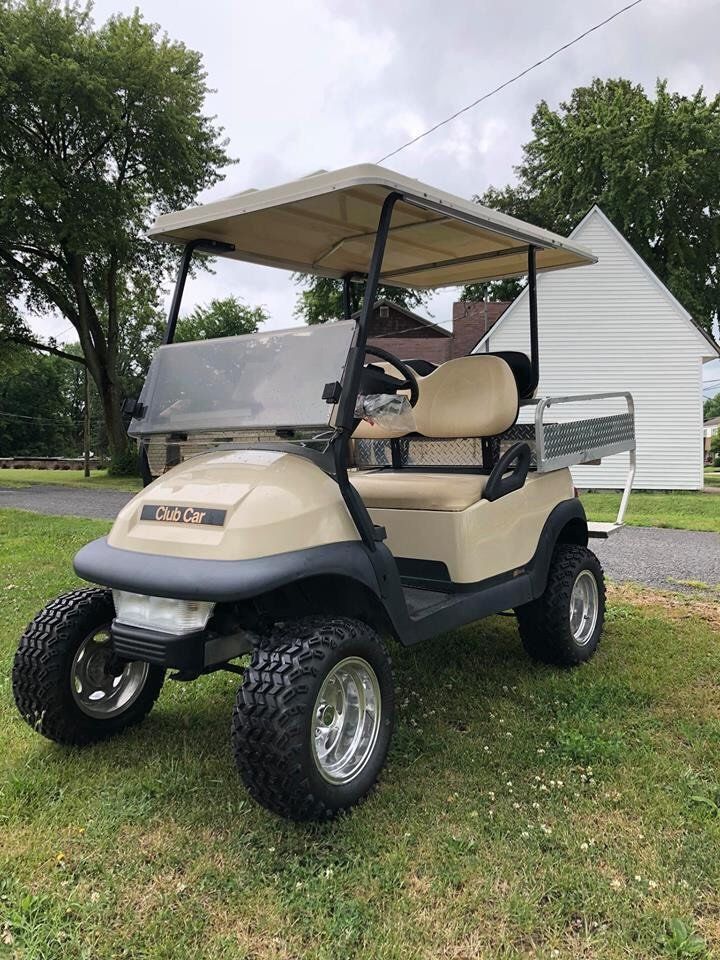 ClubCar Precedent Gas Cart