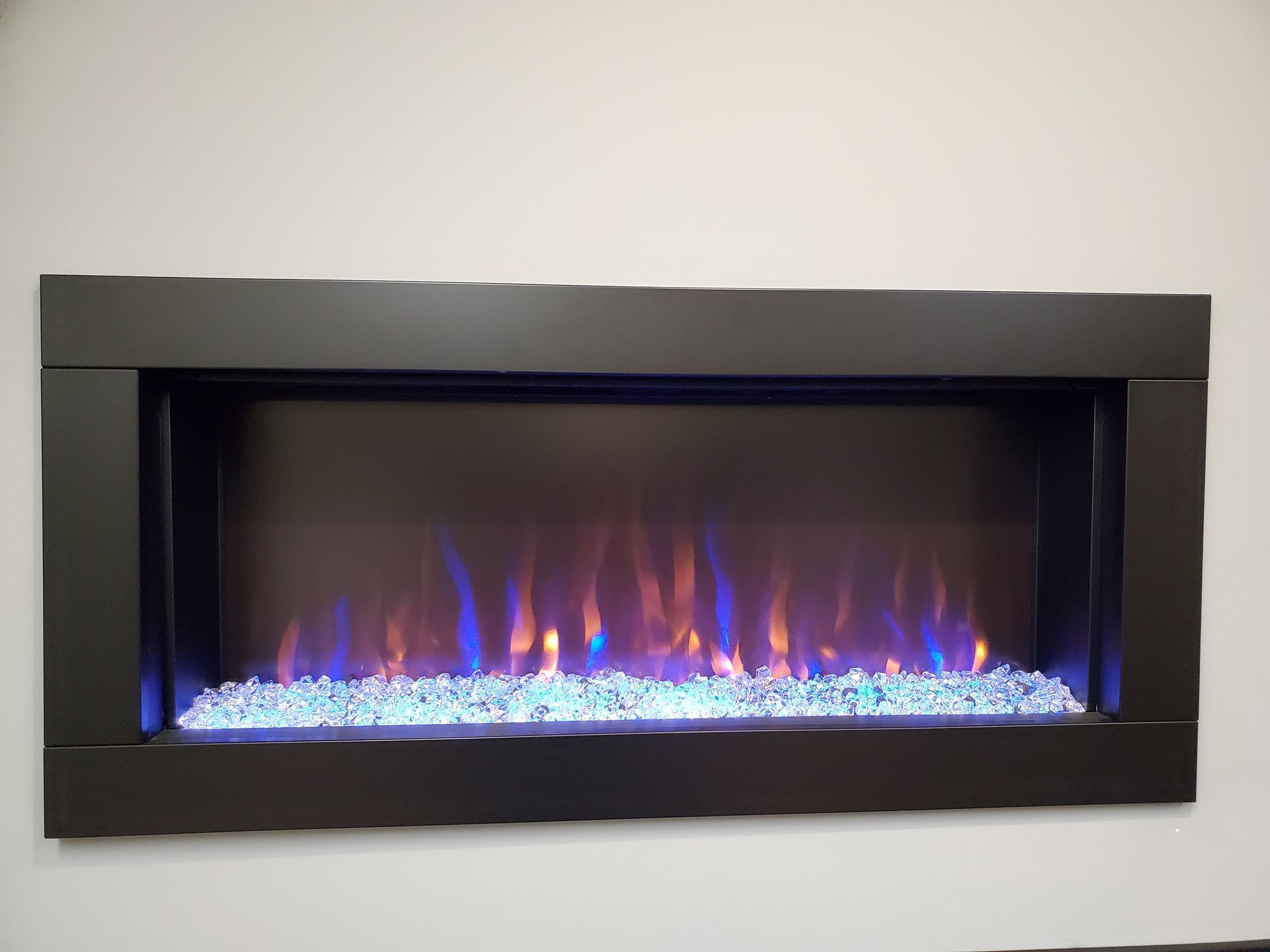 Kozy Heat Osseo Linear 46 and 60 Fireplace