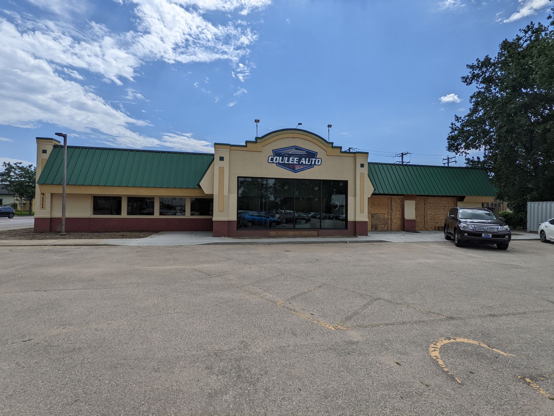 before garage remodeling