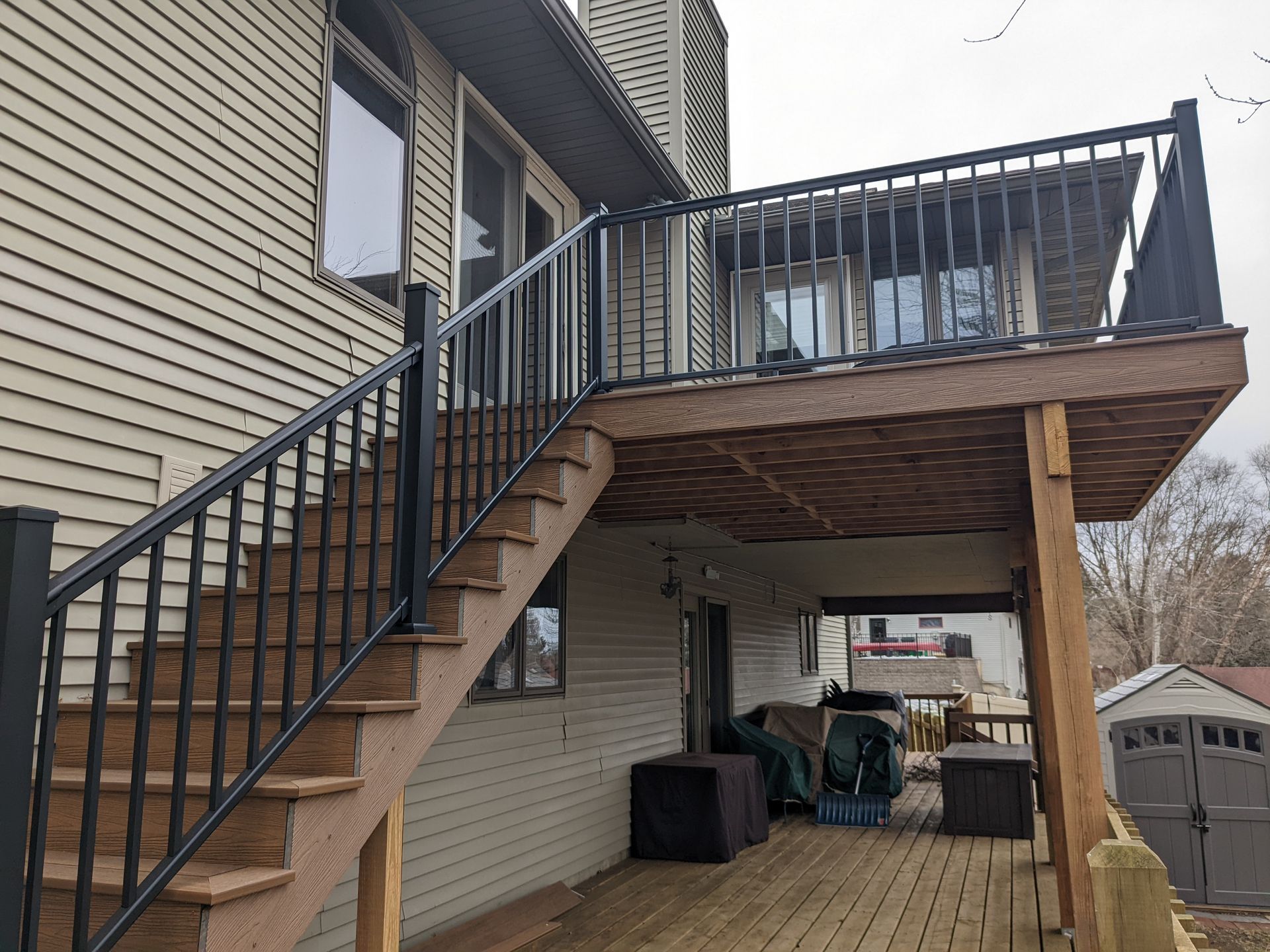 House with deck and staircase