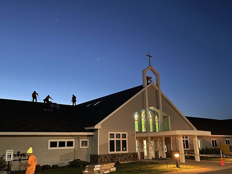 Commercial construction and roofing