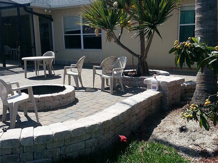 Retaining patio