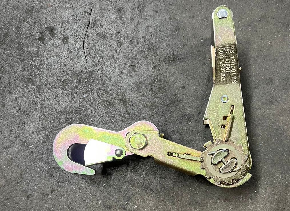 Ratchet 2 inch with snap hook
