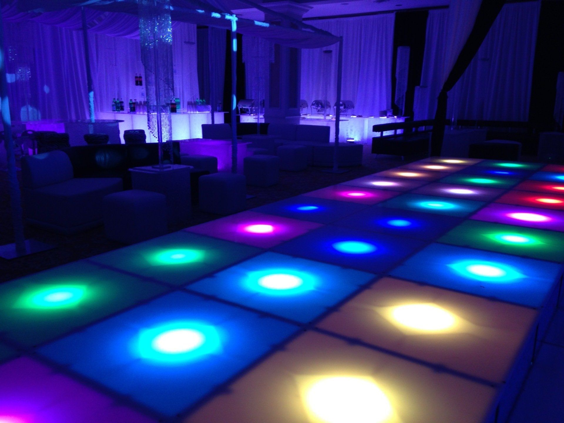 White Dance Floor Rentals & LED Dance Floors - Orlando