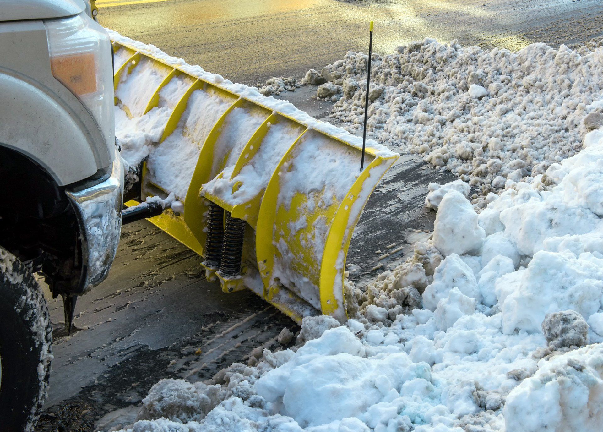 Commercial snow plowing service