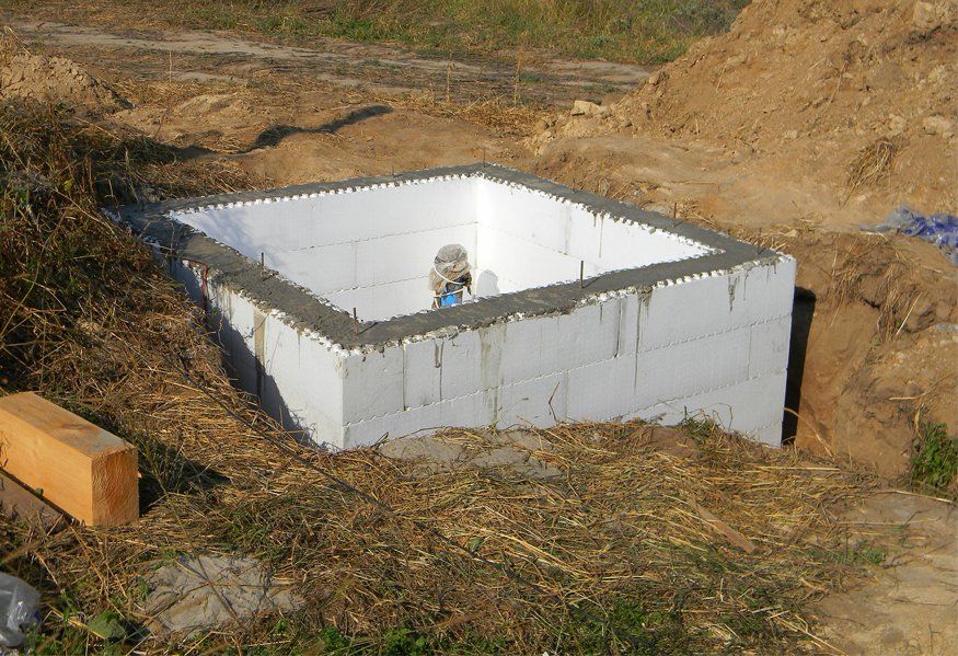 Well service and repair