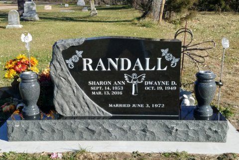 Companion headstone