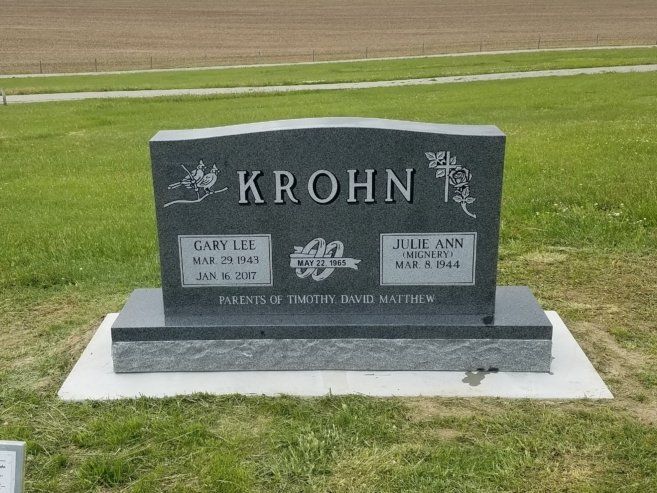 Companion headstone