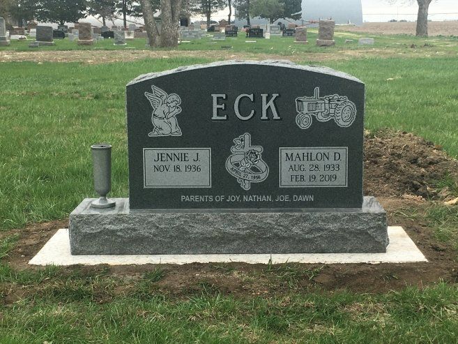 Companion headstone