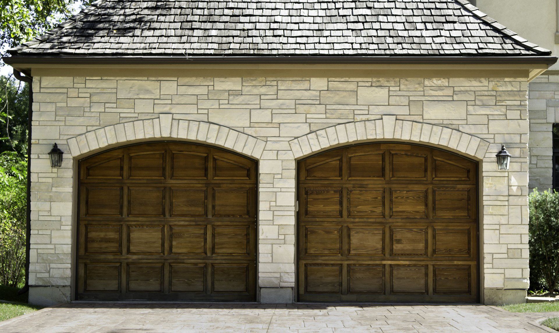 Cedar roof cleaning  services