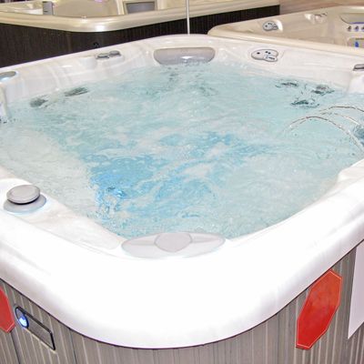 Hydropool hot tub