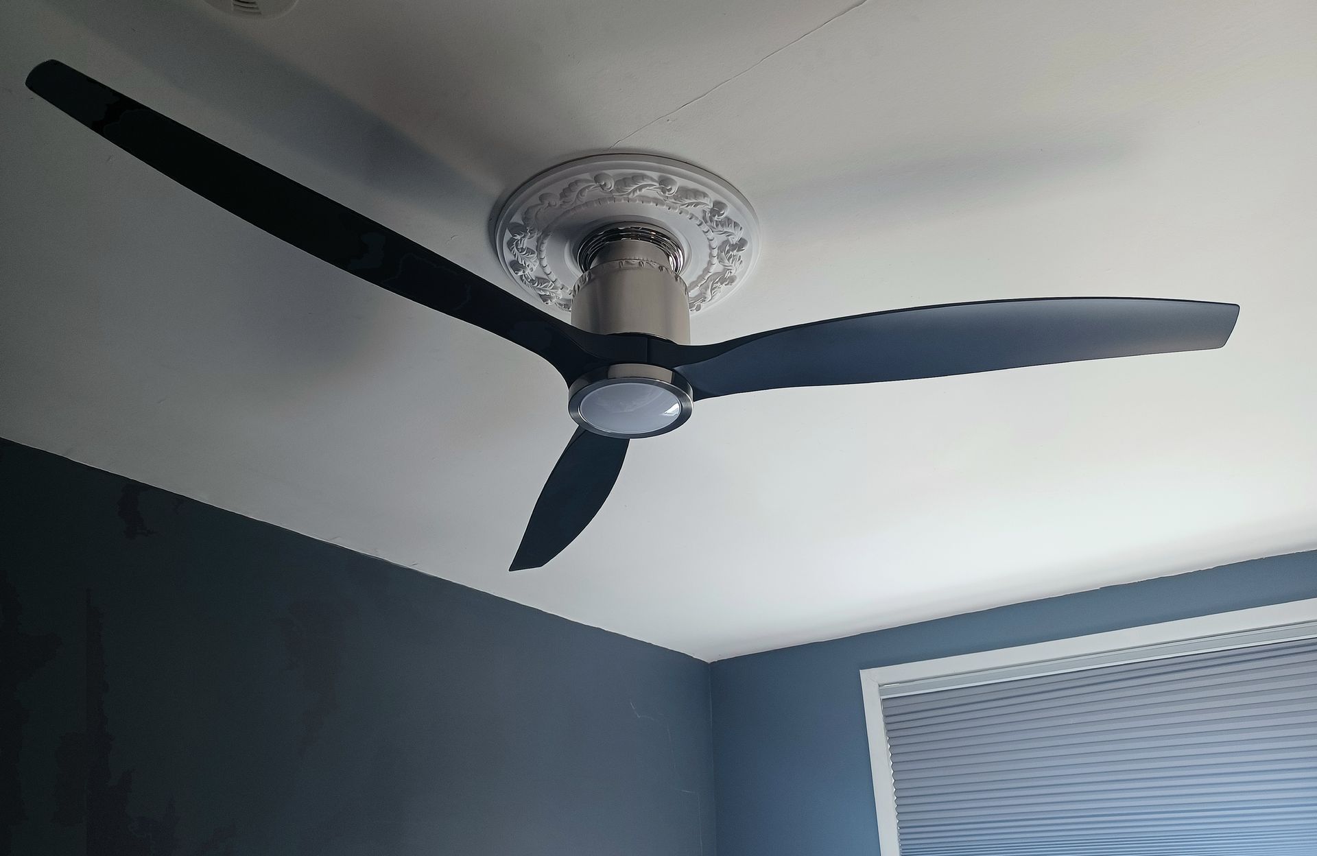 Black ceiling fan