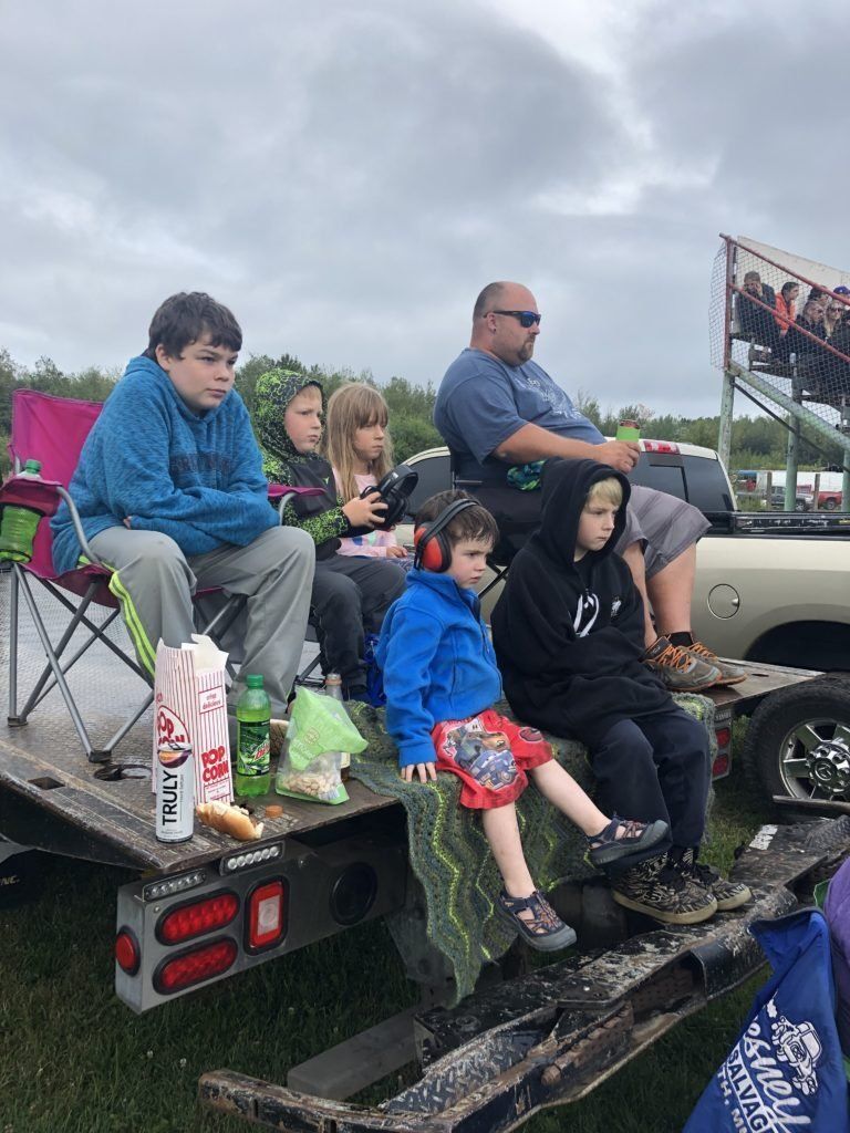 Duke Boys Huskies Tailgate Party