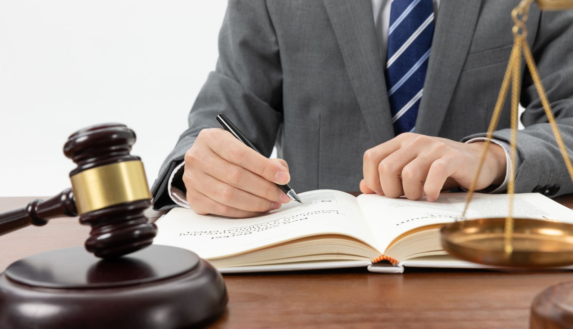Immigration lawyer