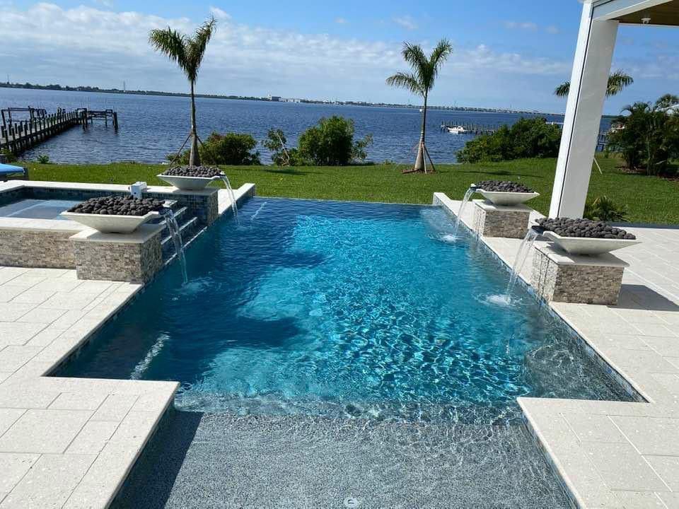 Custom pool design
